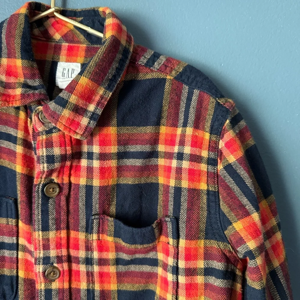 Gap navy‎ and orange flannel